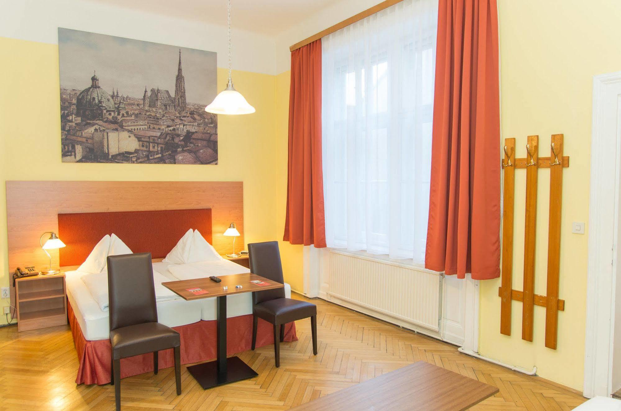 Pension Lehrerhaus Vienna Luaran gambar