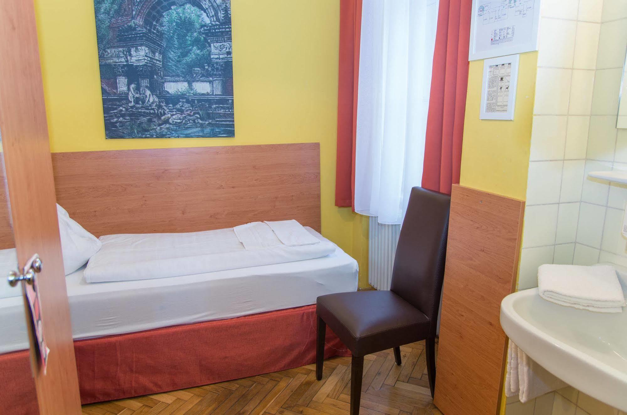 Pension Lehrerhaus Vienna Luaran gambar